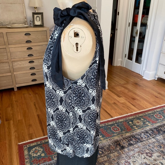 White House Black Market Halter w/Tie‎ - Size L - Picture 4 of 10